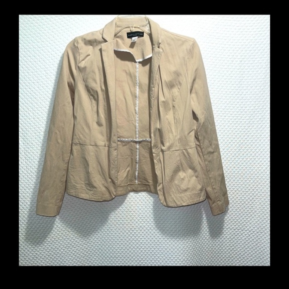 Simply Styled Jacket size 4
